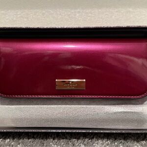Kate Spade ♠️ New York Patent Leather Wallet / Wristlet